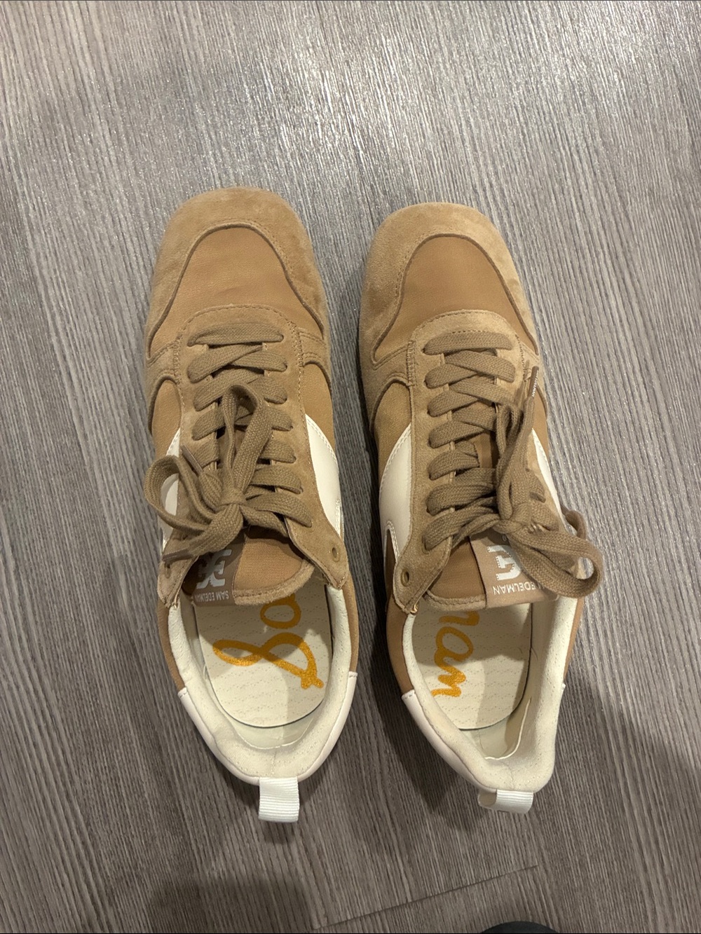 Sam Edelman Tan and White Women's Suede Sneakers (moving-sale)